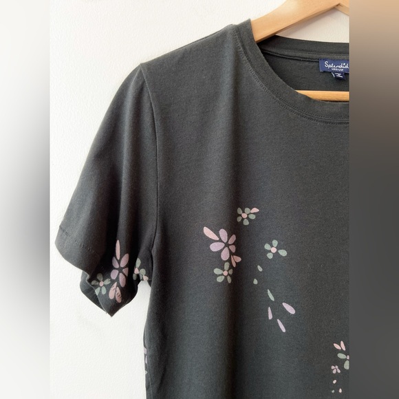 Splendid grey with pink floral print short sleeve T-shirt women’s size Medium - Picture 6 of 8